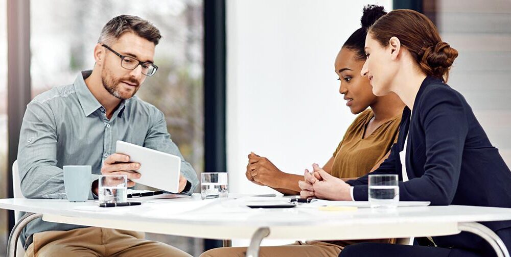 how-new-age-insurance-broker-software-is-redefining-customer-engagement