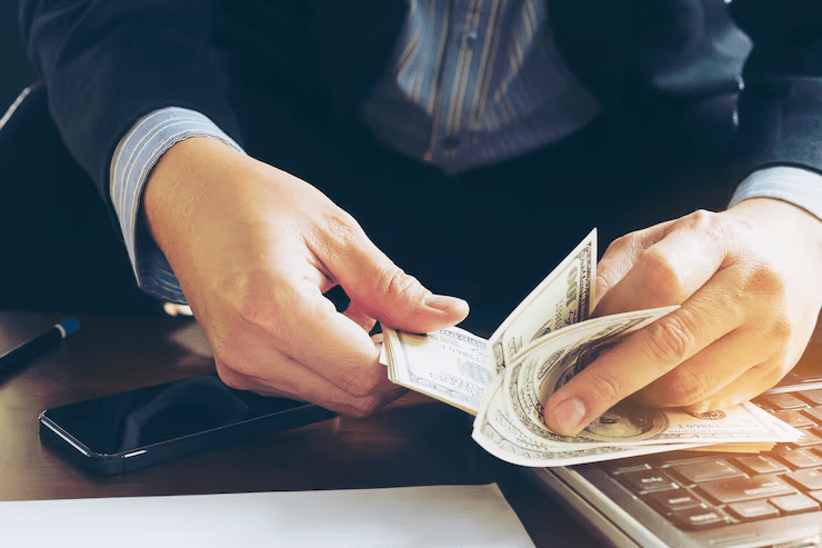 master-your-money:-10-essential-cash-flow-management-tips-for-small-business-owners